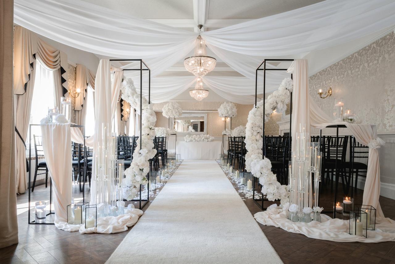 Planning a Winter Wedding? Here Are the Trends That Will Define 2025